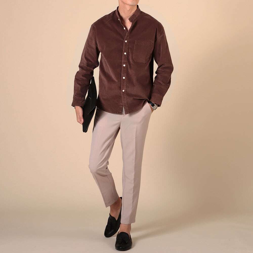 ダークブラウン