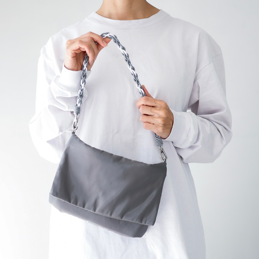 Gray (short bag strap/gray&white)