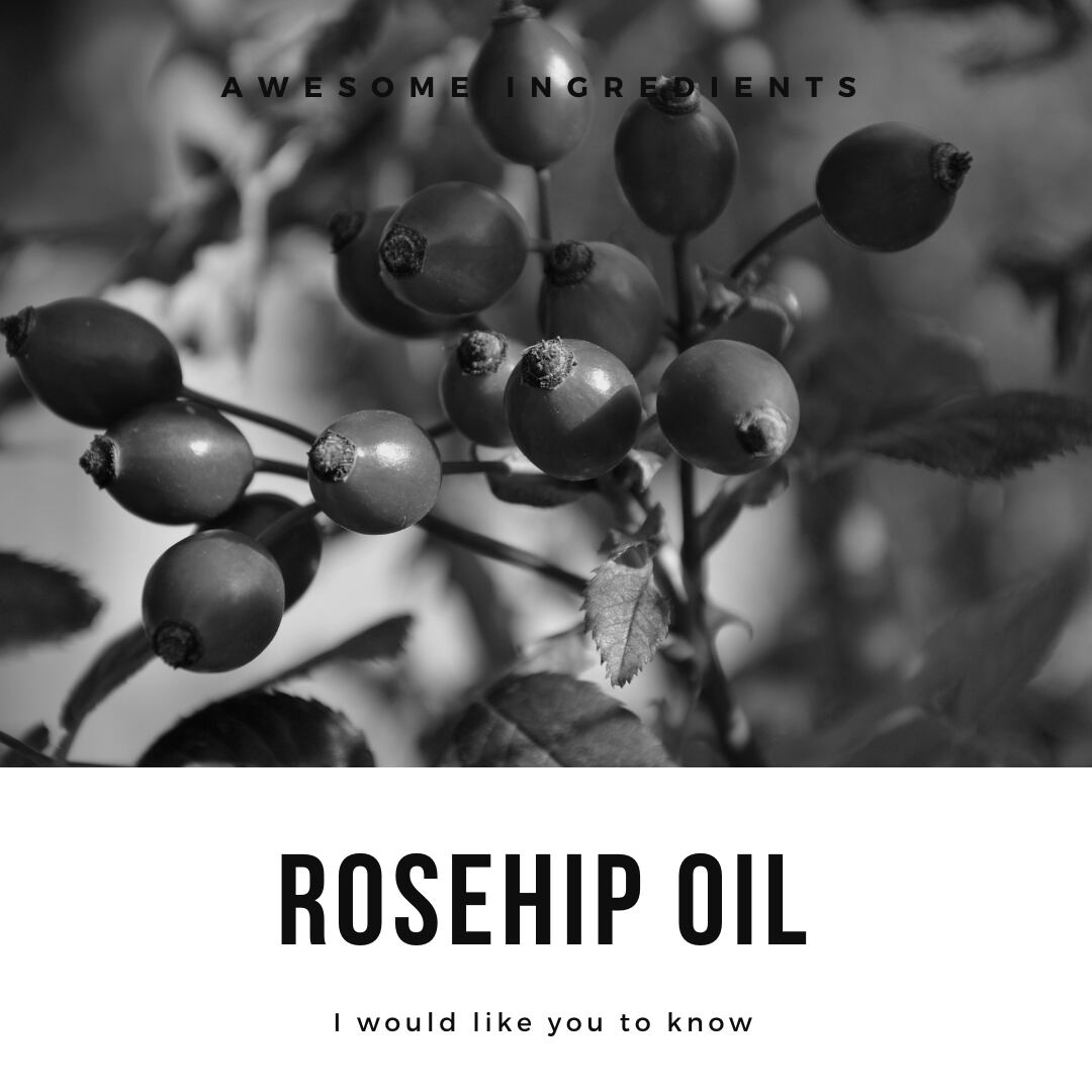 ローズヒップオイルが髪のキューティクルにも含まれているオレイン酸で髪の潤いを保ちます。