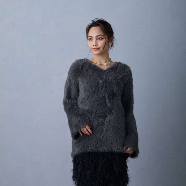 Vネック シャギーニット 226731