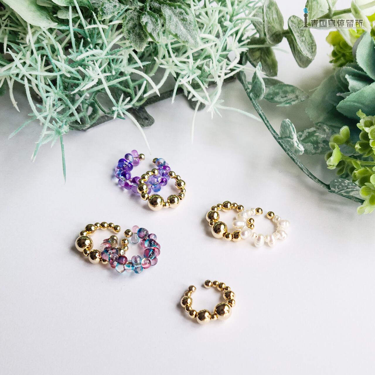 他のイヤーカフと一緒に付けるともっとカワイイ！