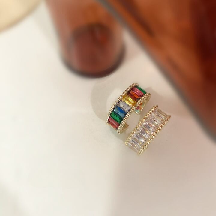 フリーサイズでサイズ調整が可能。