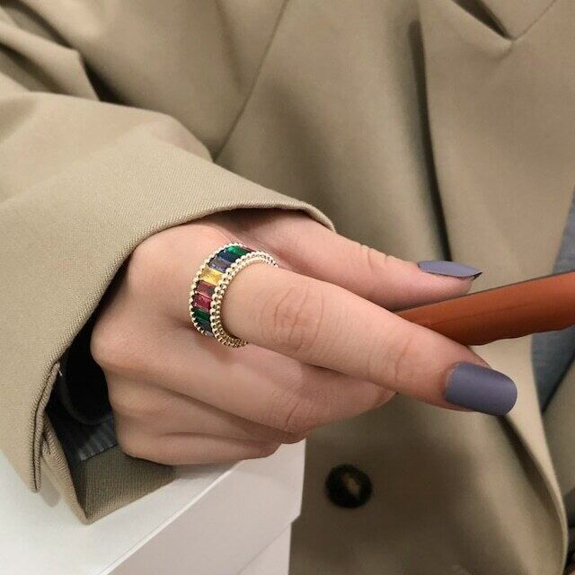 めずらしいレインボーカラーはおすすめ☆