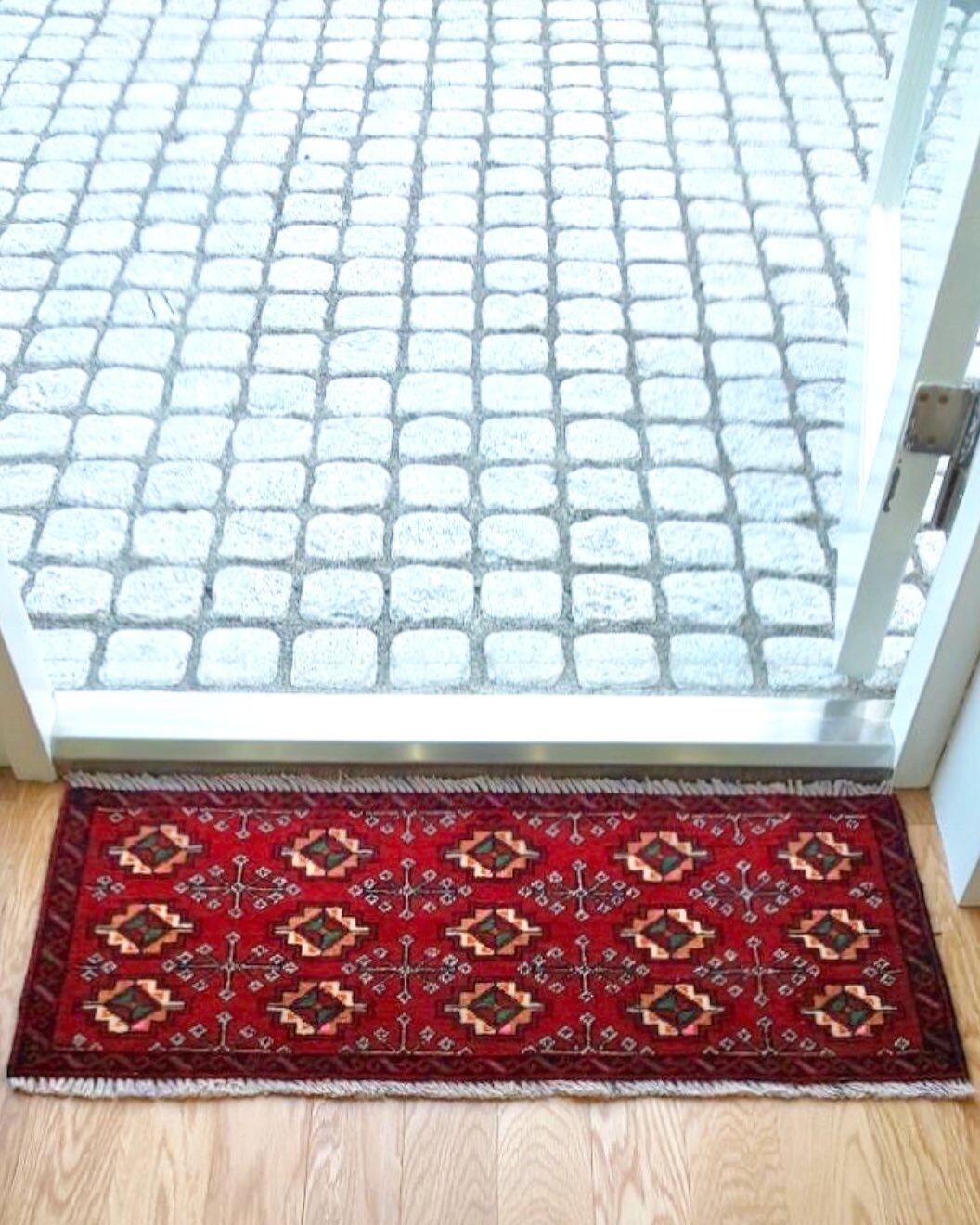 アーティストである松井ローラ様の作品が展示されている、神奈川県藤沢市 CELL STUDIO 