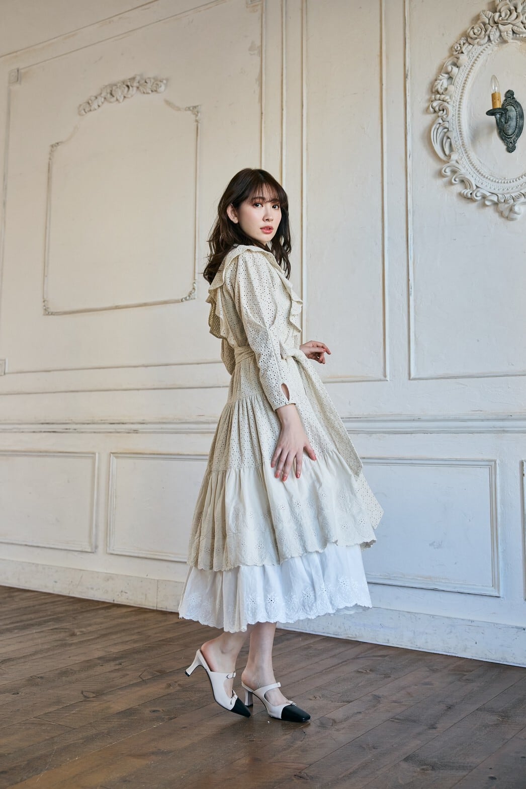 herlipto Two-Tone Ruffled Lace Dress - ロングワンピース