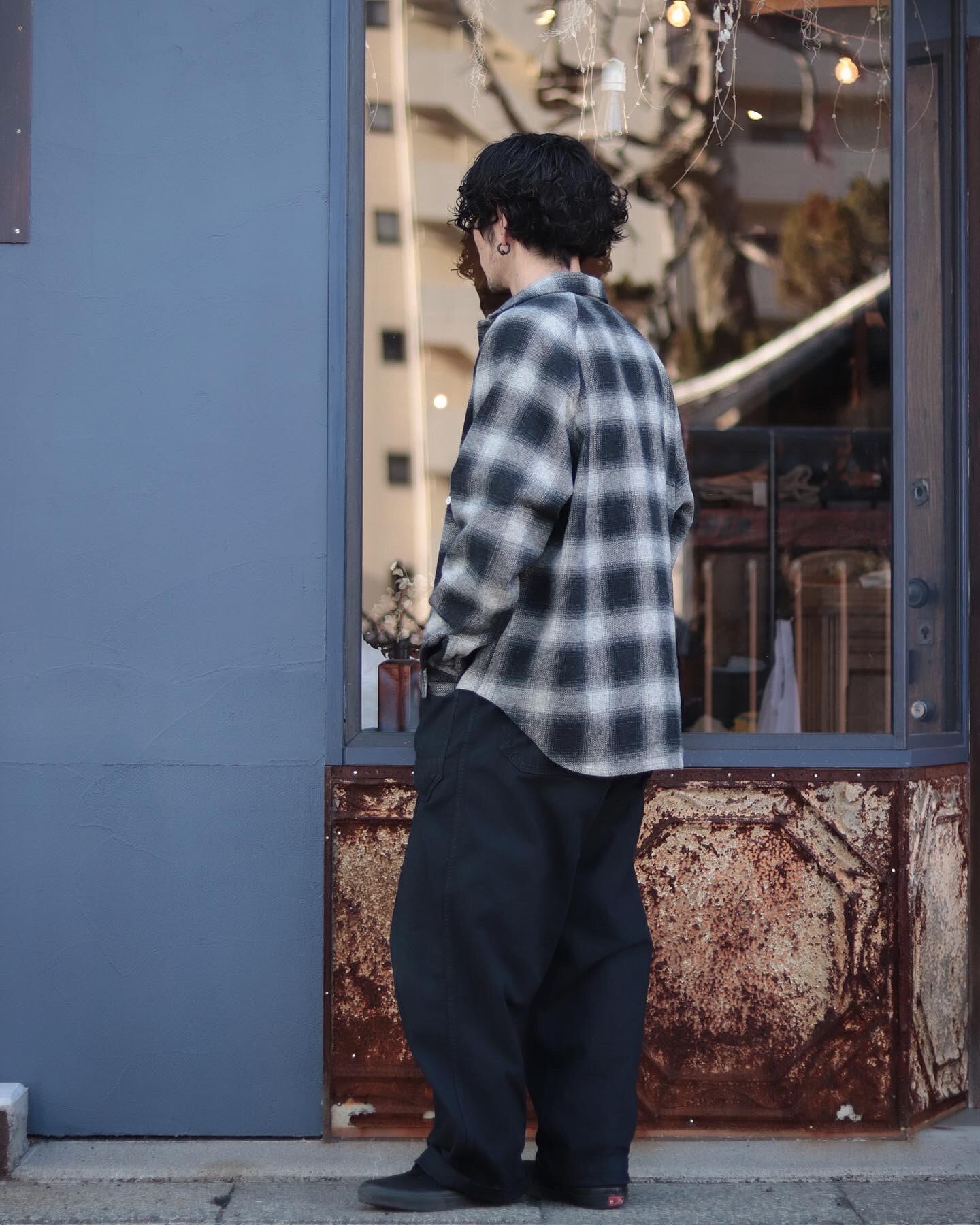 177cm    60kg     Lサイズ着用