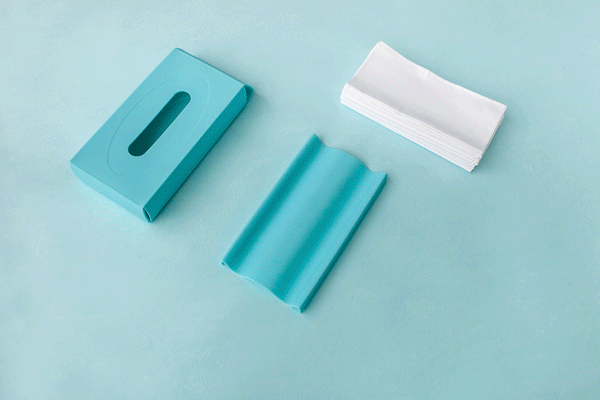 洗い終わったティッシュは動画の様に、1枚ずつ互いに重ねてしまうと、引き出して使いやすいです。