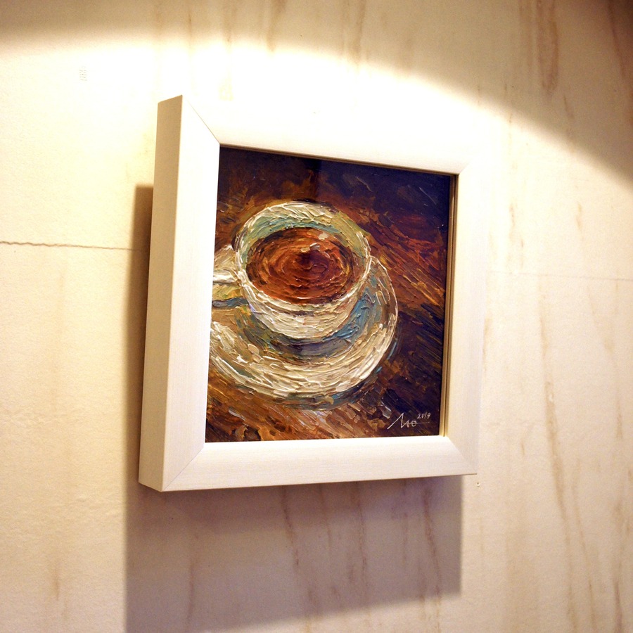 Hand-painted by infinity artist NAO, Japan.