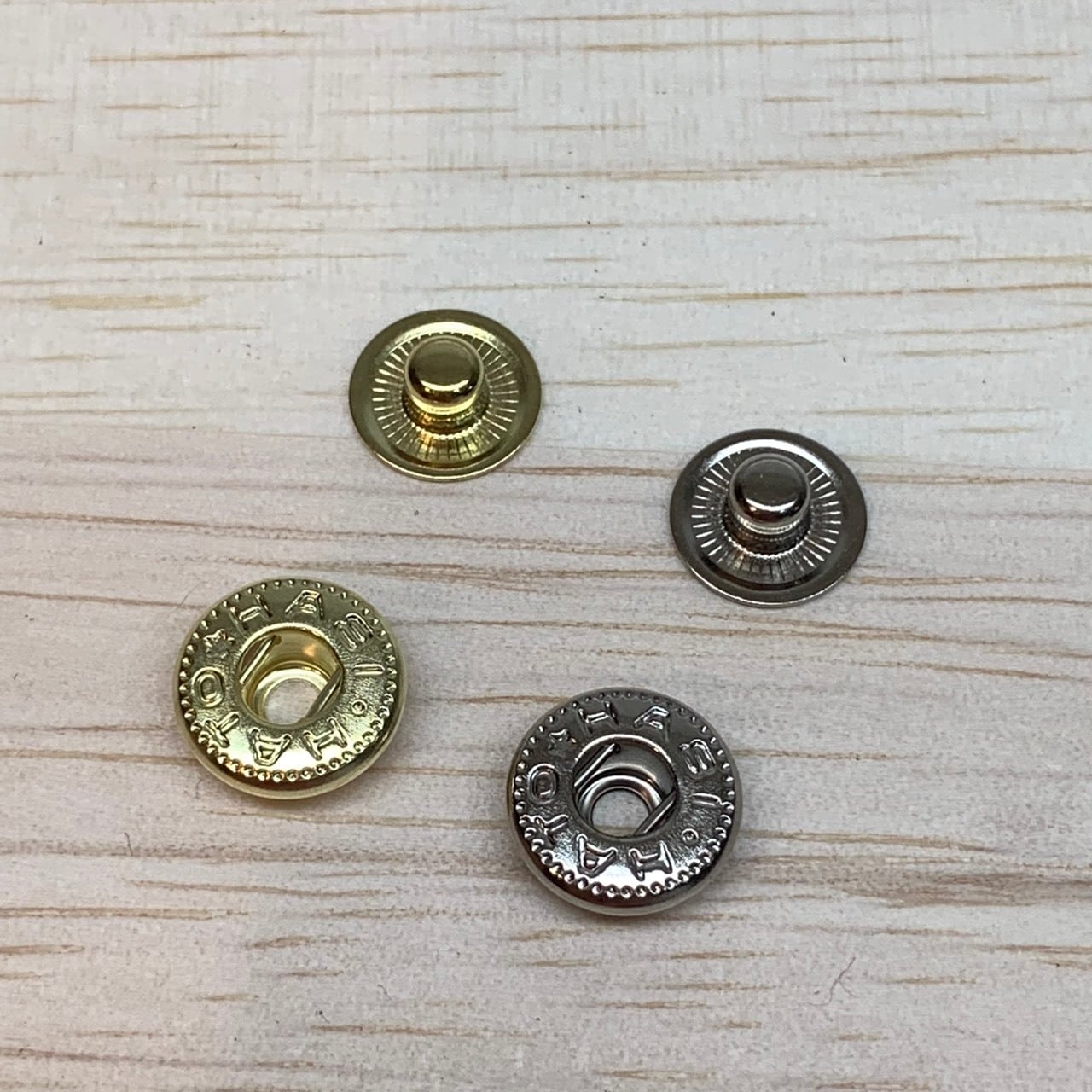 スナップボタン色sample