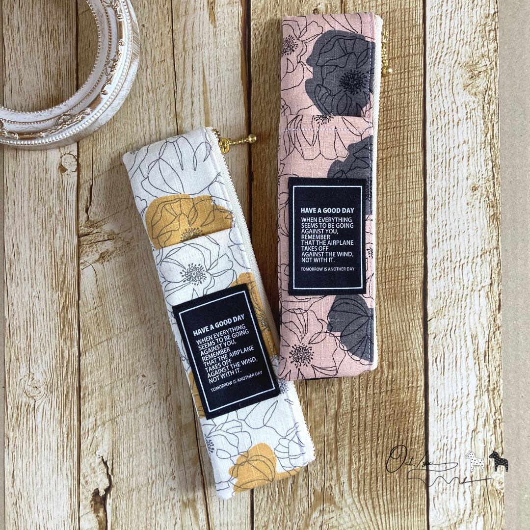 色柄違いあります