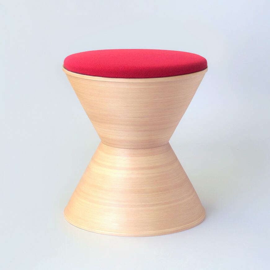 レッド×ライトブラウン