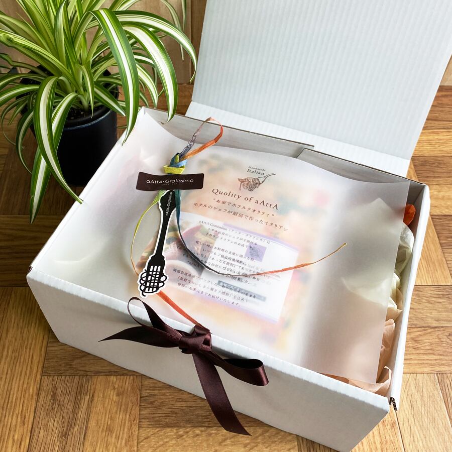 ギフトにぴったりのオシャレなデザイン♪