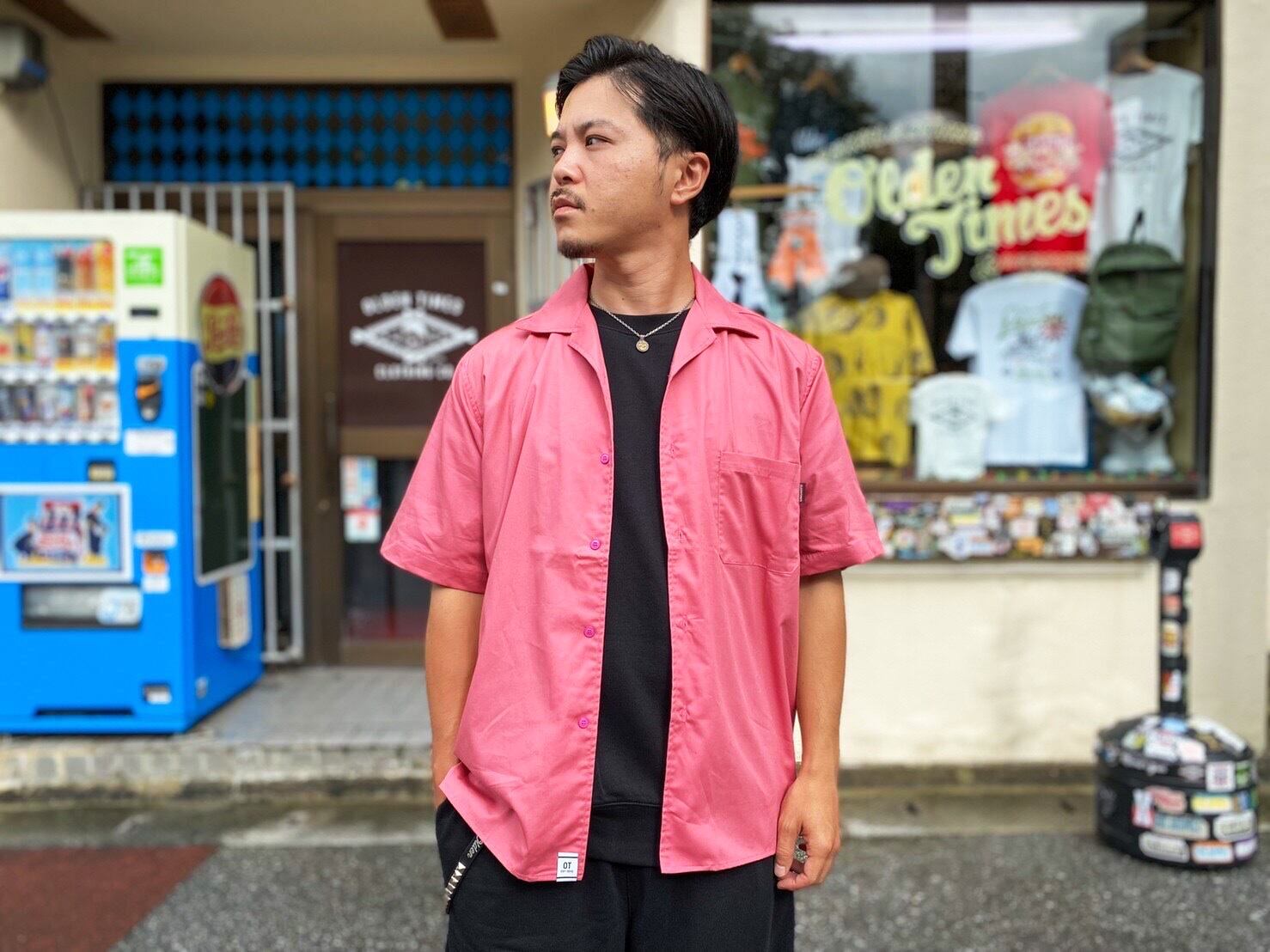 SMOKEY PINK/168cmLサイズ着用