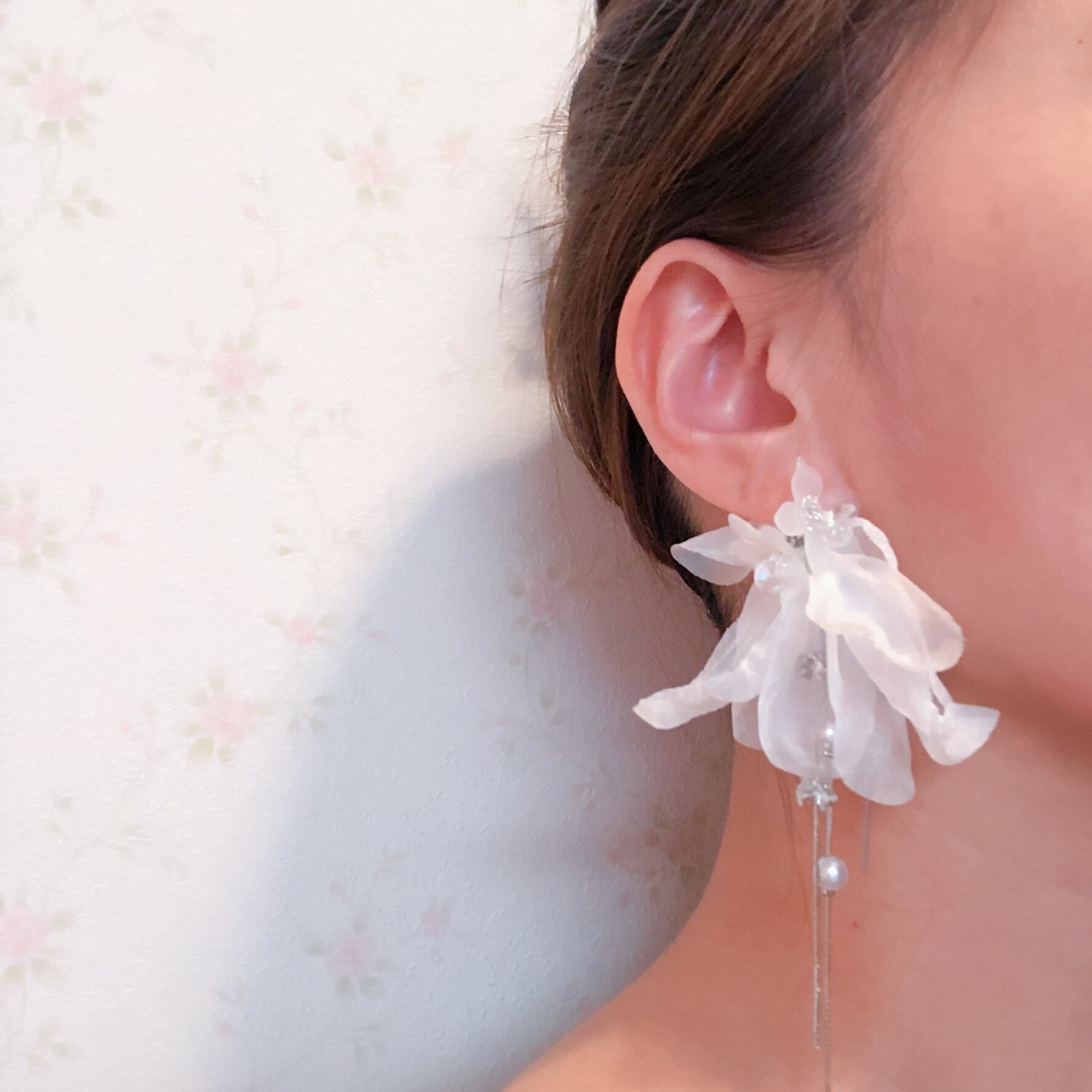 卓越した品♡ボタニカルで可愛らしさも兼ね揃えたこちら♡和装でも相性抜群です♡