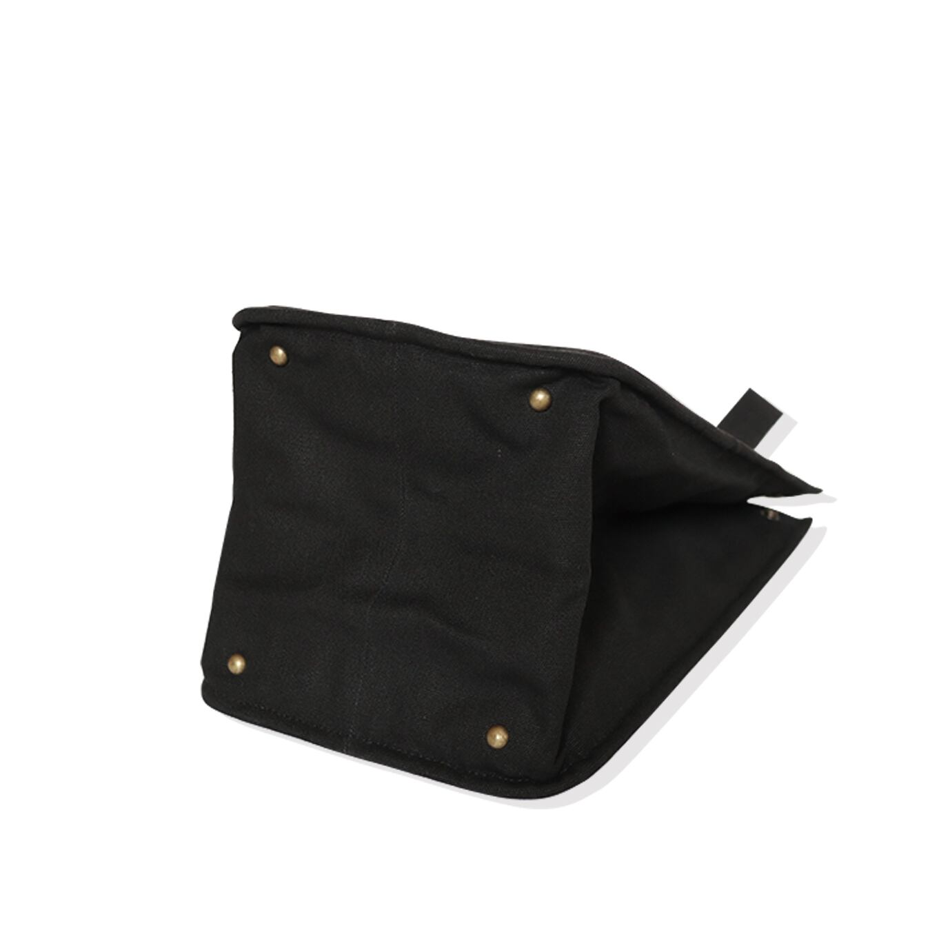 ④番、⑤番サイズは底鋲が付きます。