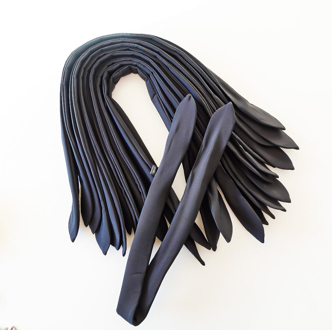 レギュラーのみブラックのご用意がございます。