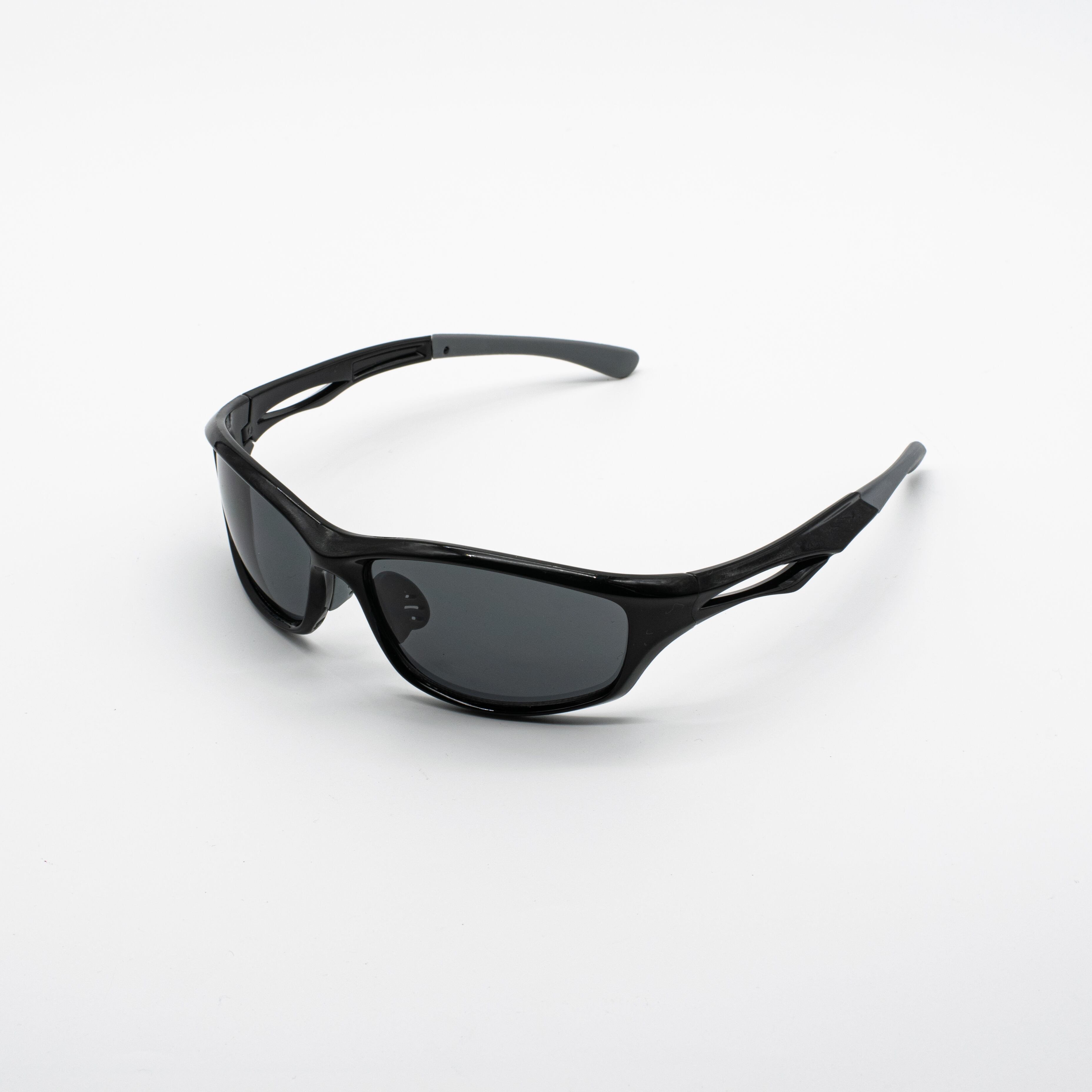 ブラック×ブラックレンズ