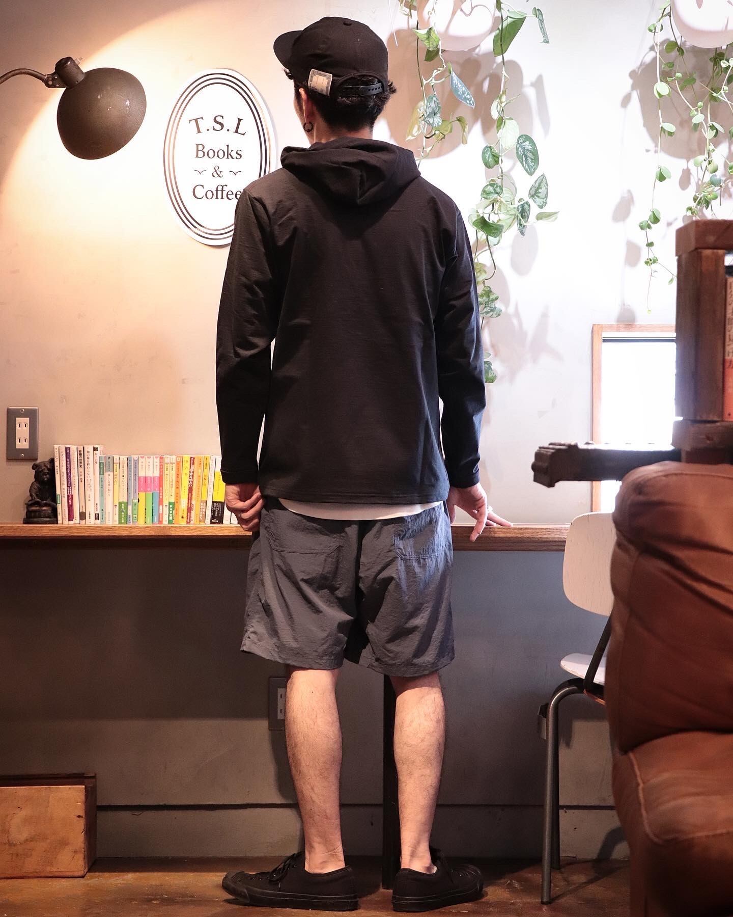 177cm　60kg　1サイズアップでLサイズ着用