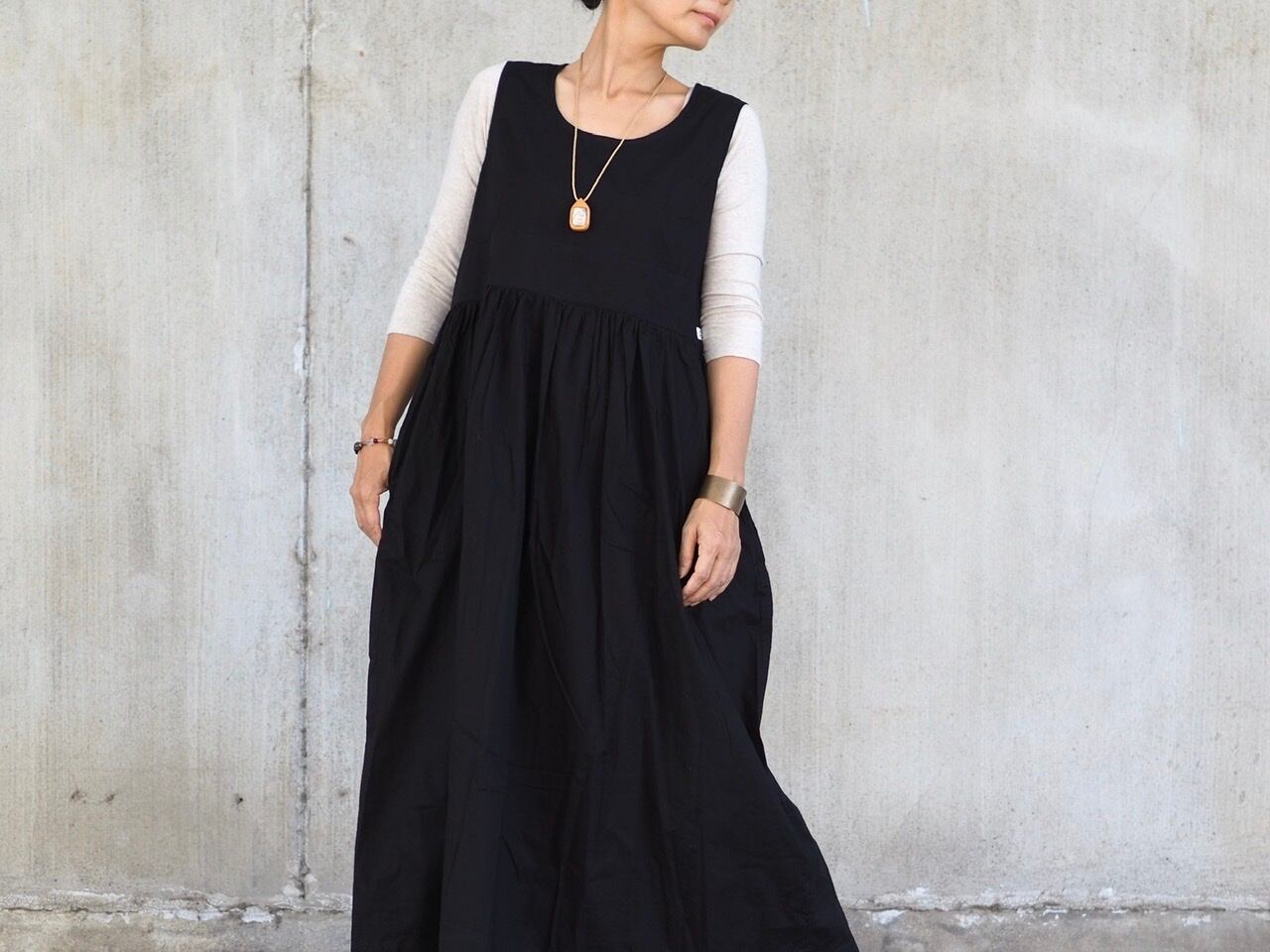 前後どちら側からも着れます。