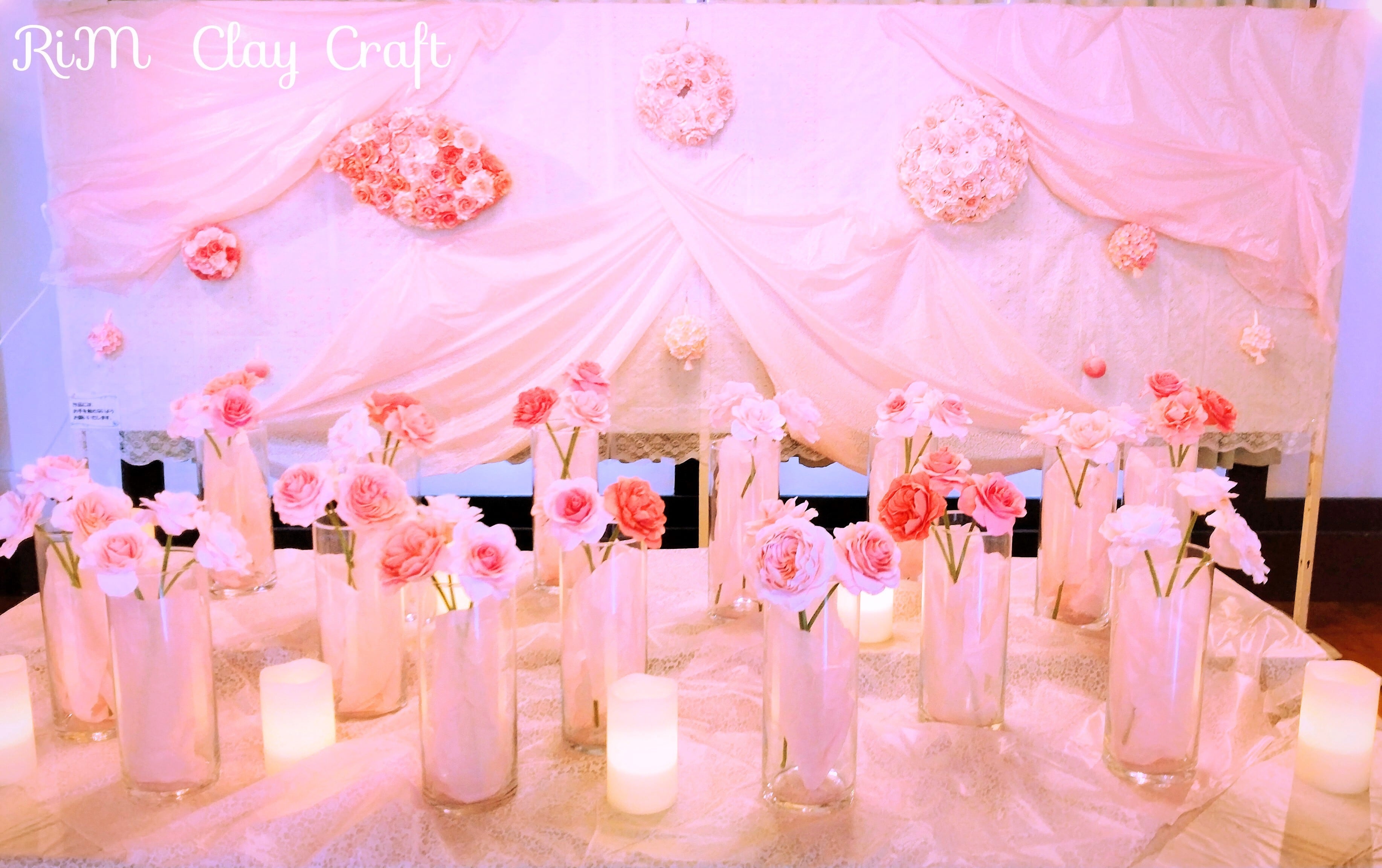 茎付きのピンクの薔薇