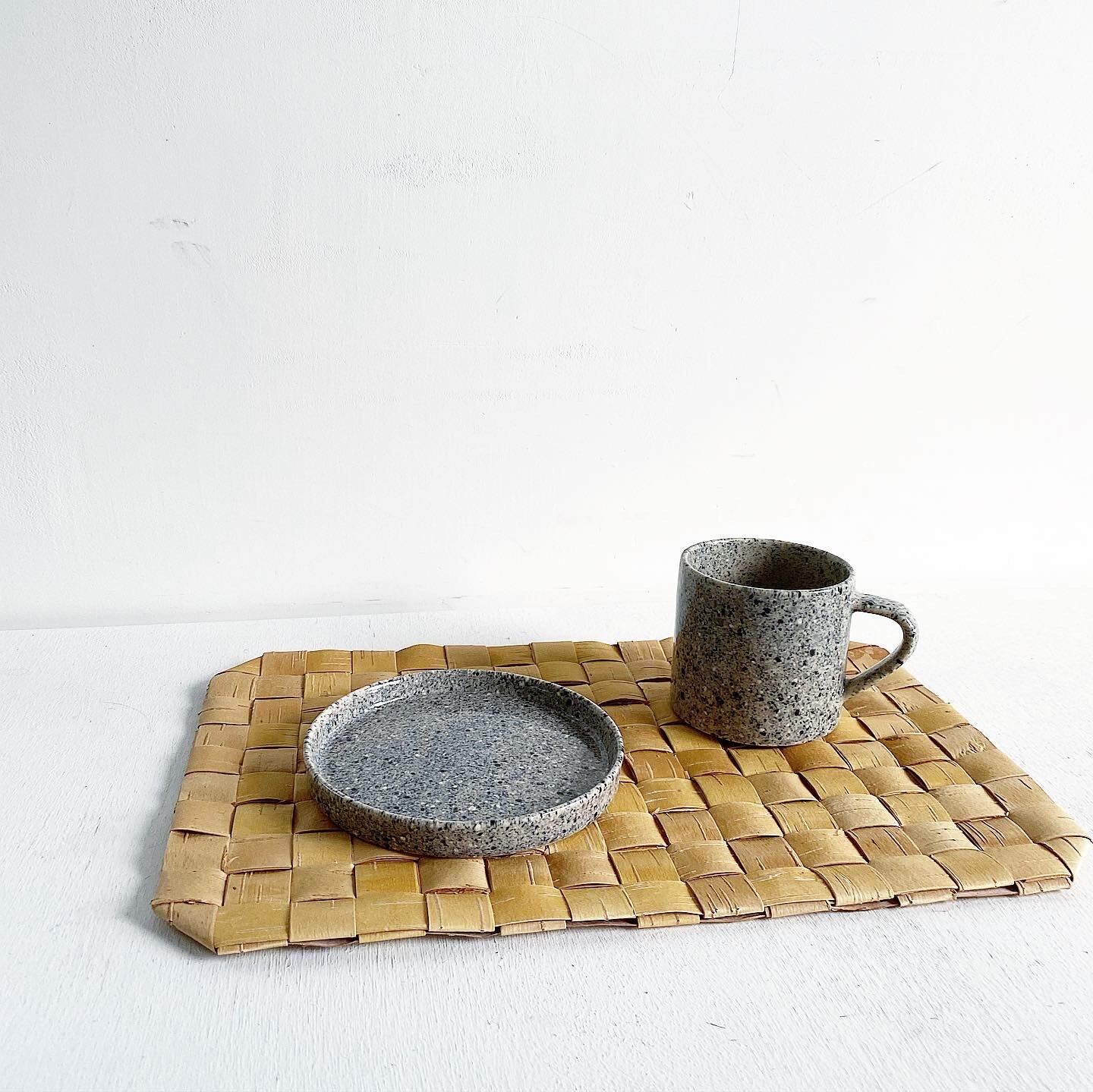 ブラウンシュガー（グレーベージュ）