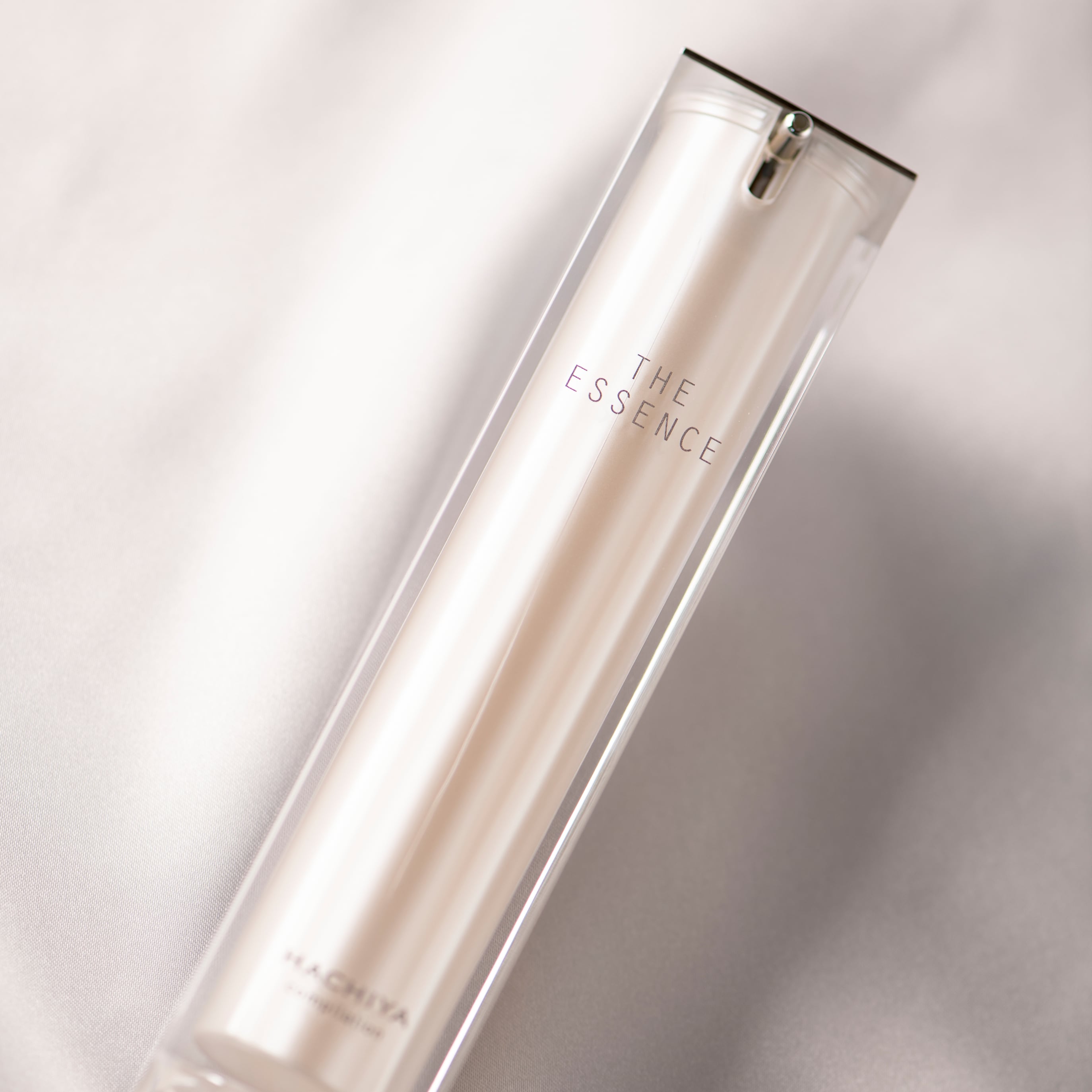 皮膚を健やかに保ち、 透明感あふれる弾む肌へ。