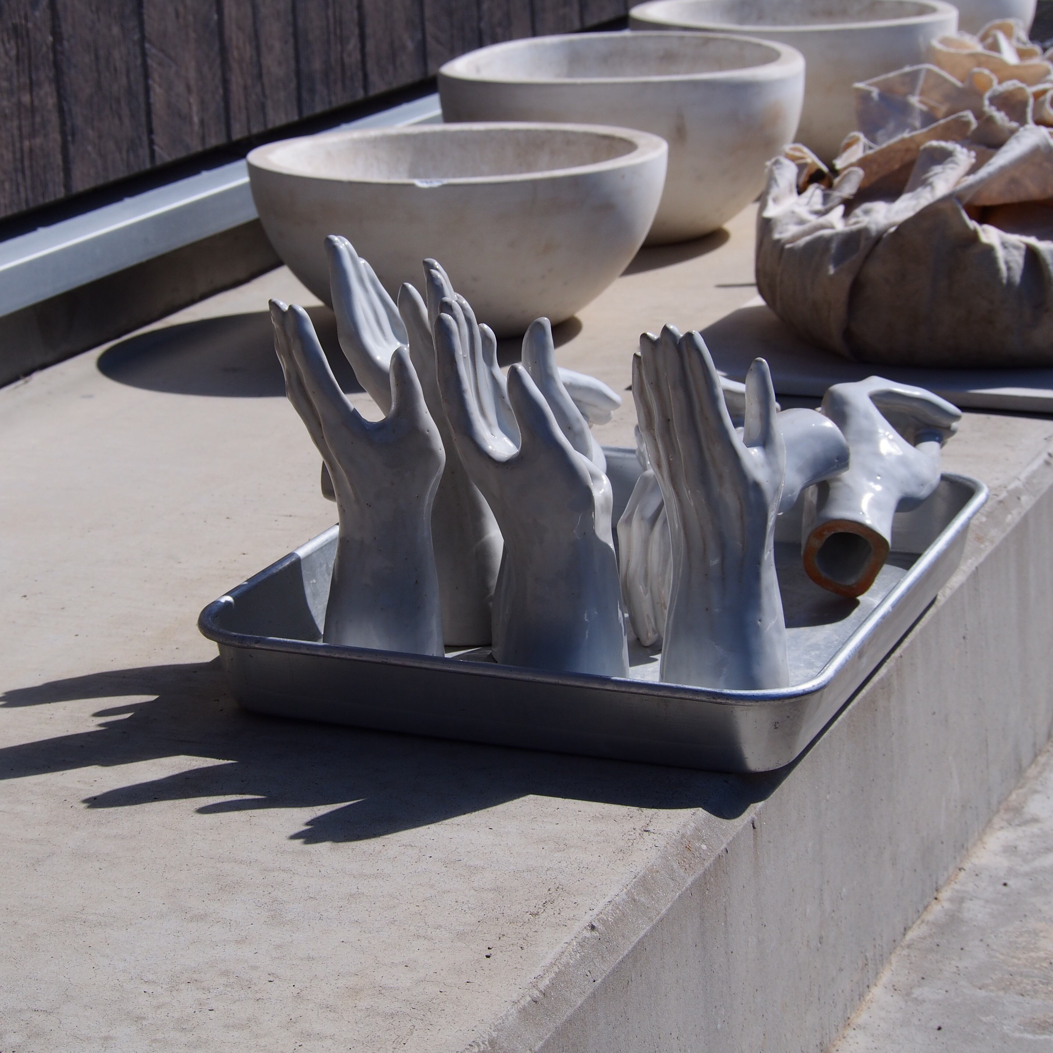 本焼き後、止水処理をしてしっかり乾燥。