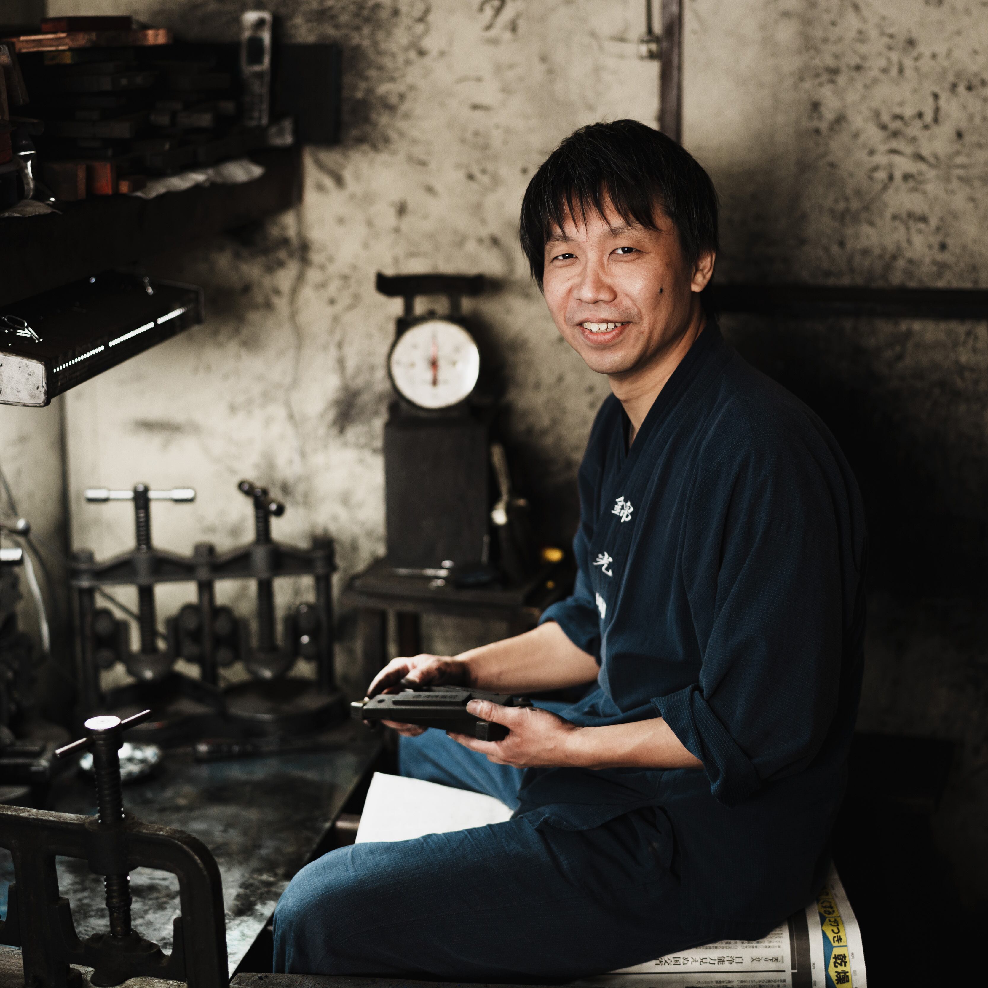 • 江戸時代より代々続く墨工房「錦光園の七代目墨匠、長野睦さん