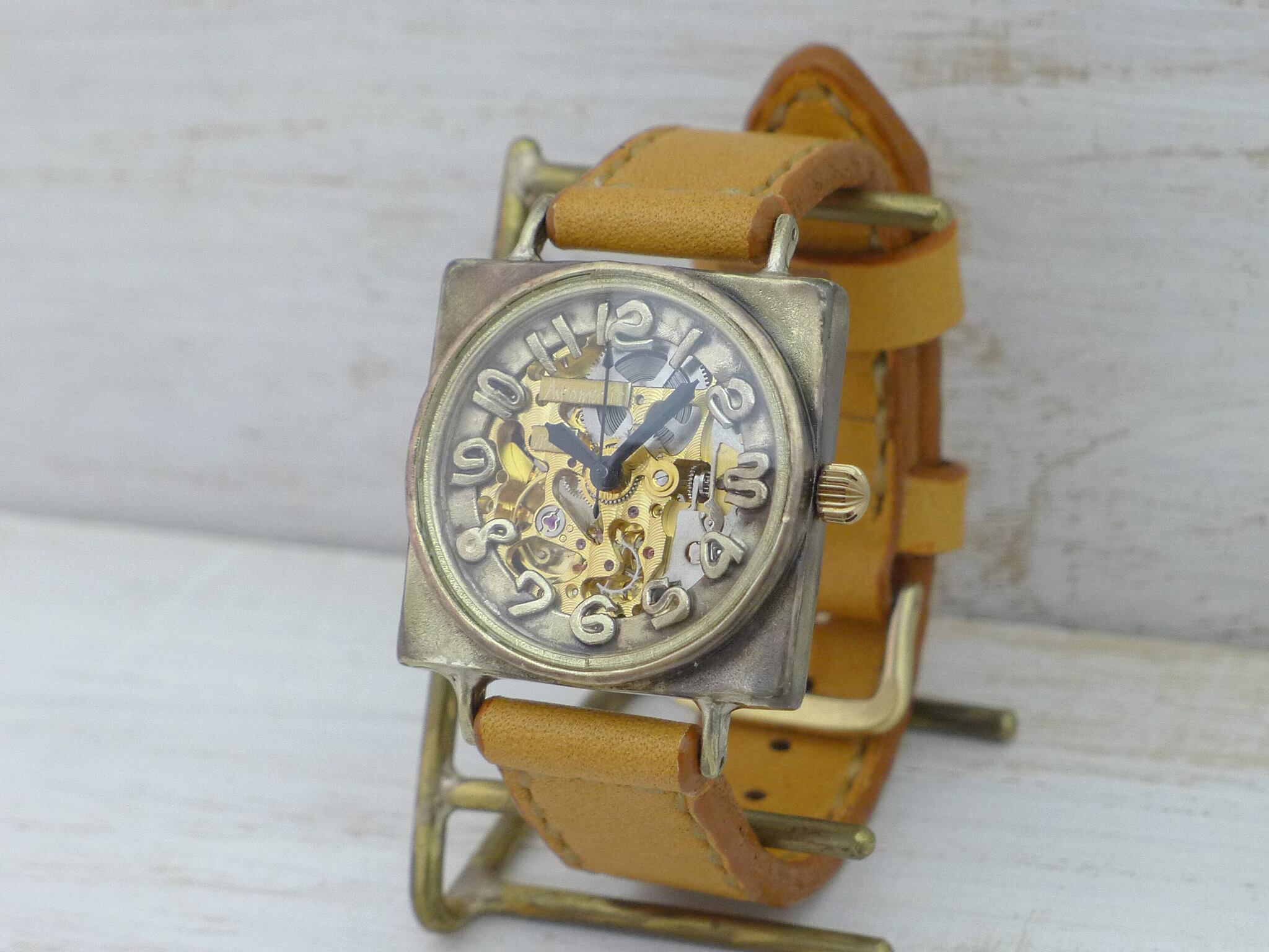 個性的なスクエアケース