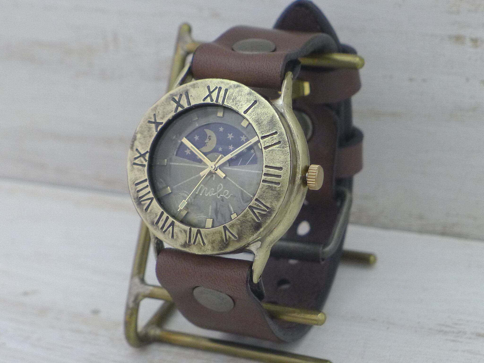 ローマ数字のベゼル