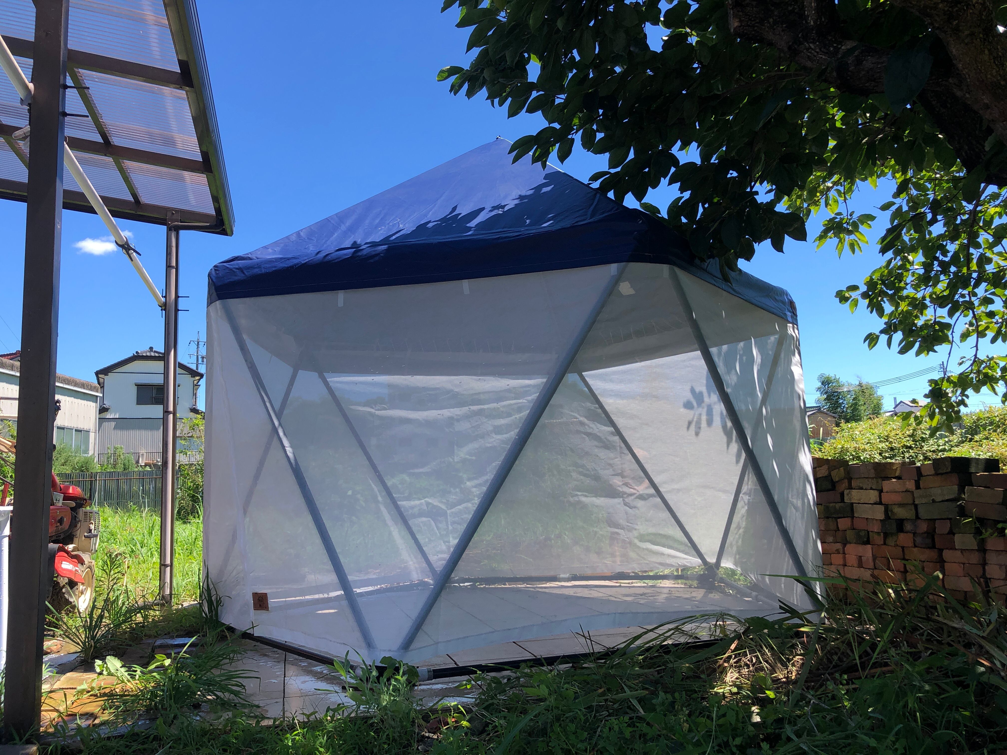 夏は涼しくメッシュシートがおすすめ！