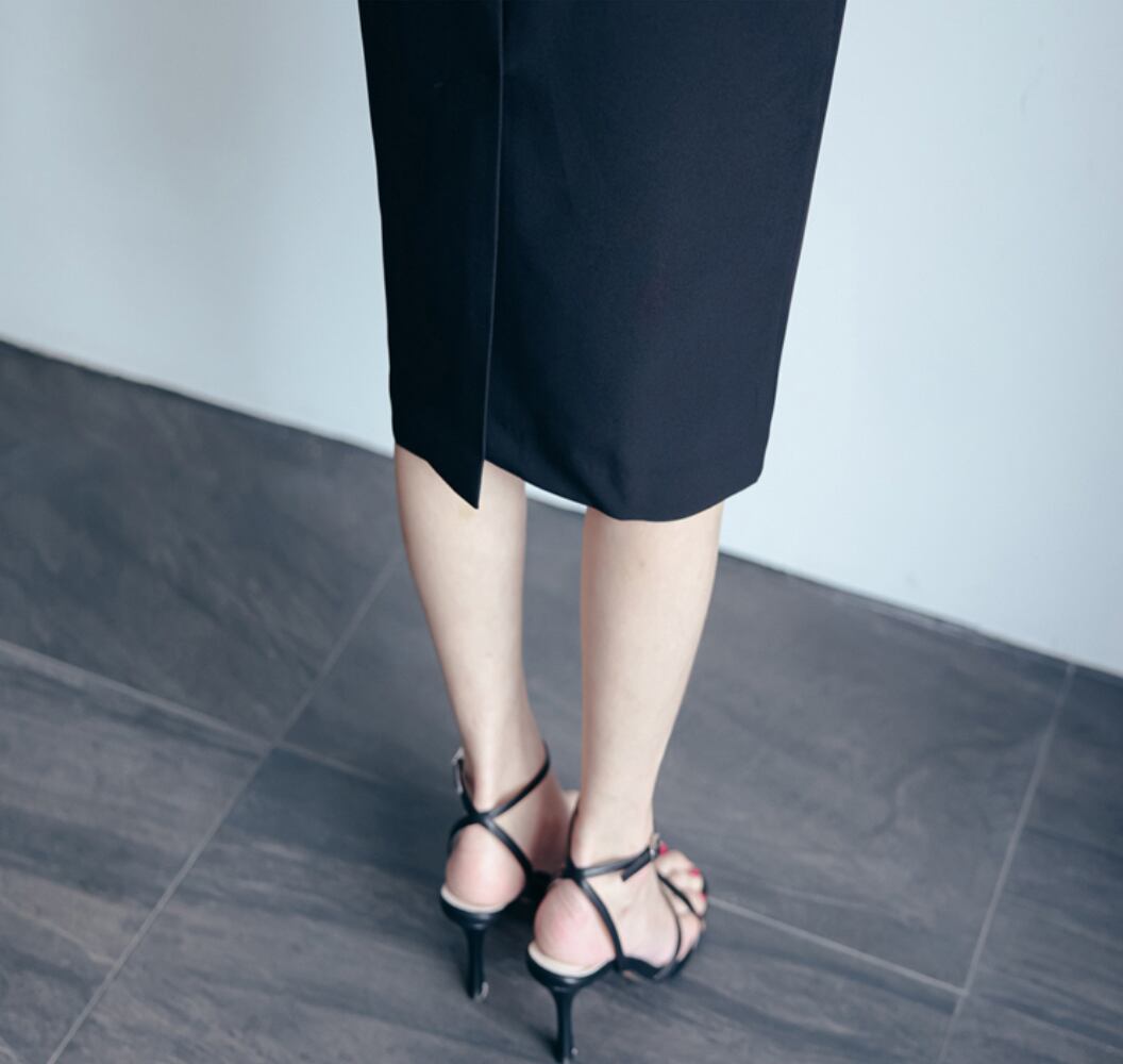 スカートの裾部分