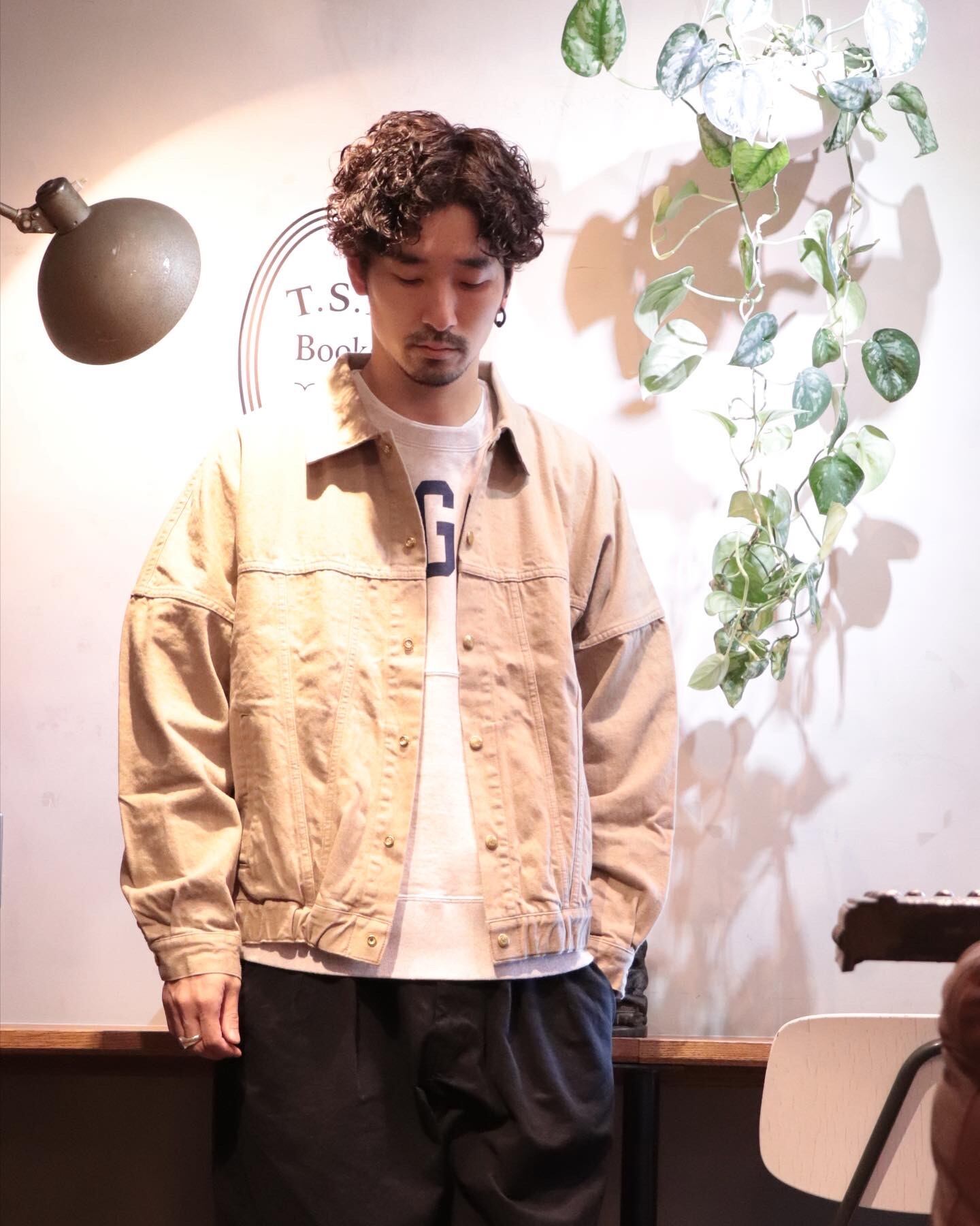 177cm 60kg Mサイズ着用