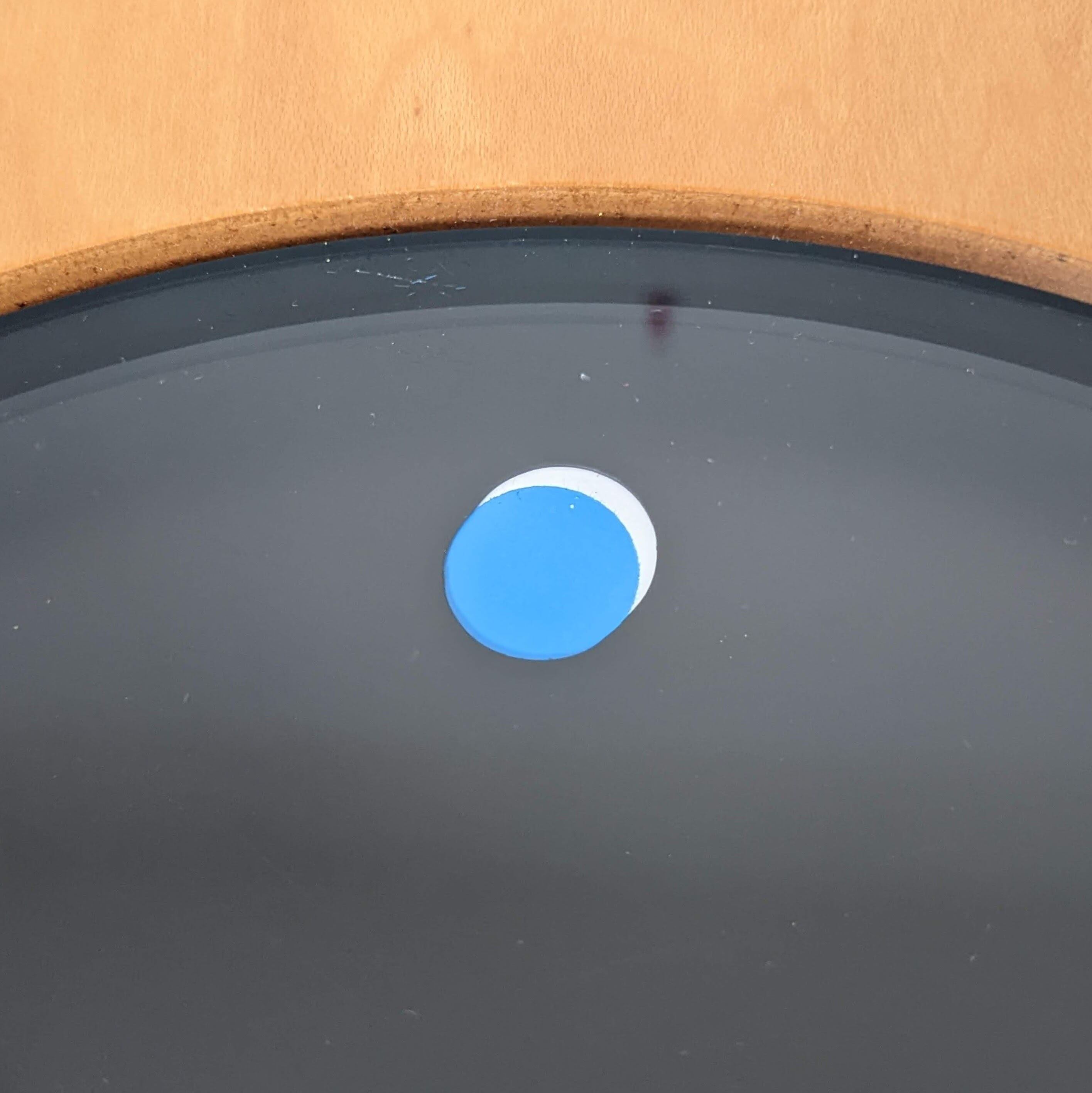 チリチリの細かい線は板の内部についていてとれません 