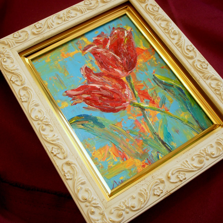 Hand-painted by infinity artist NAO, Japan.
