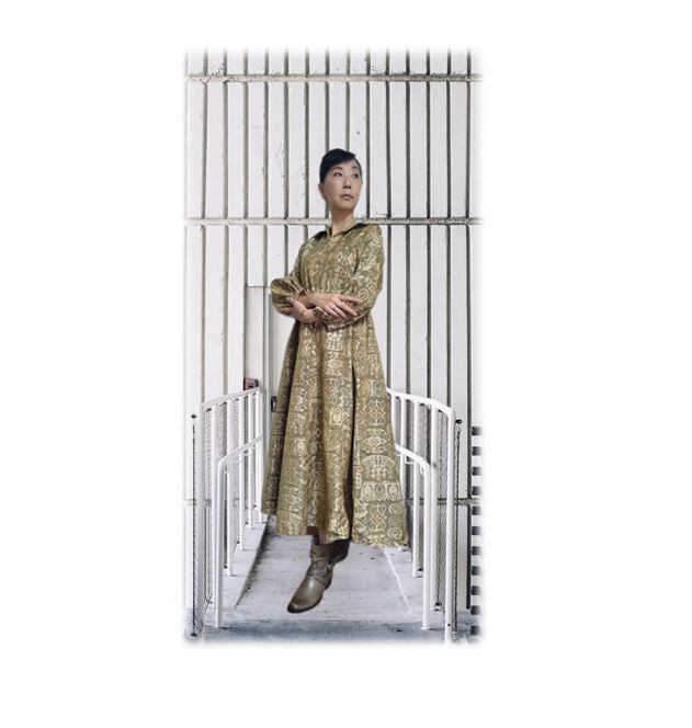 色柄違いを着用しています。スカート丈を長くしています。身長168ｃｍ