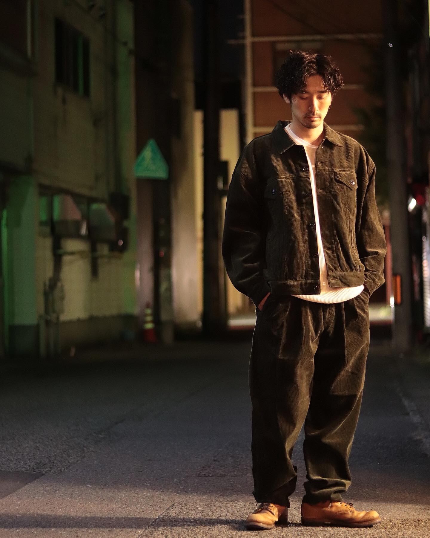 177cm　60kg　48サイズ着用