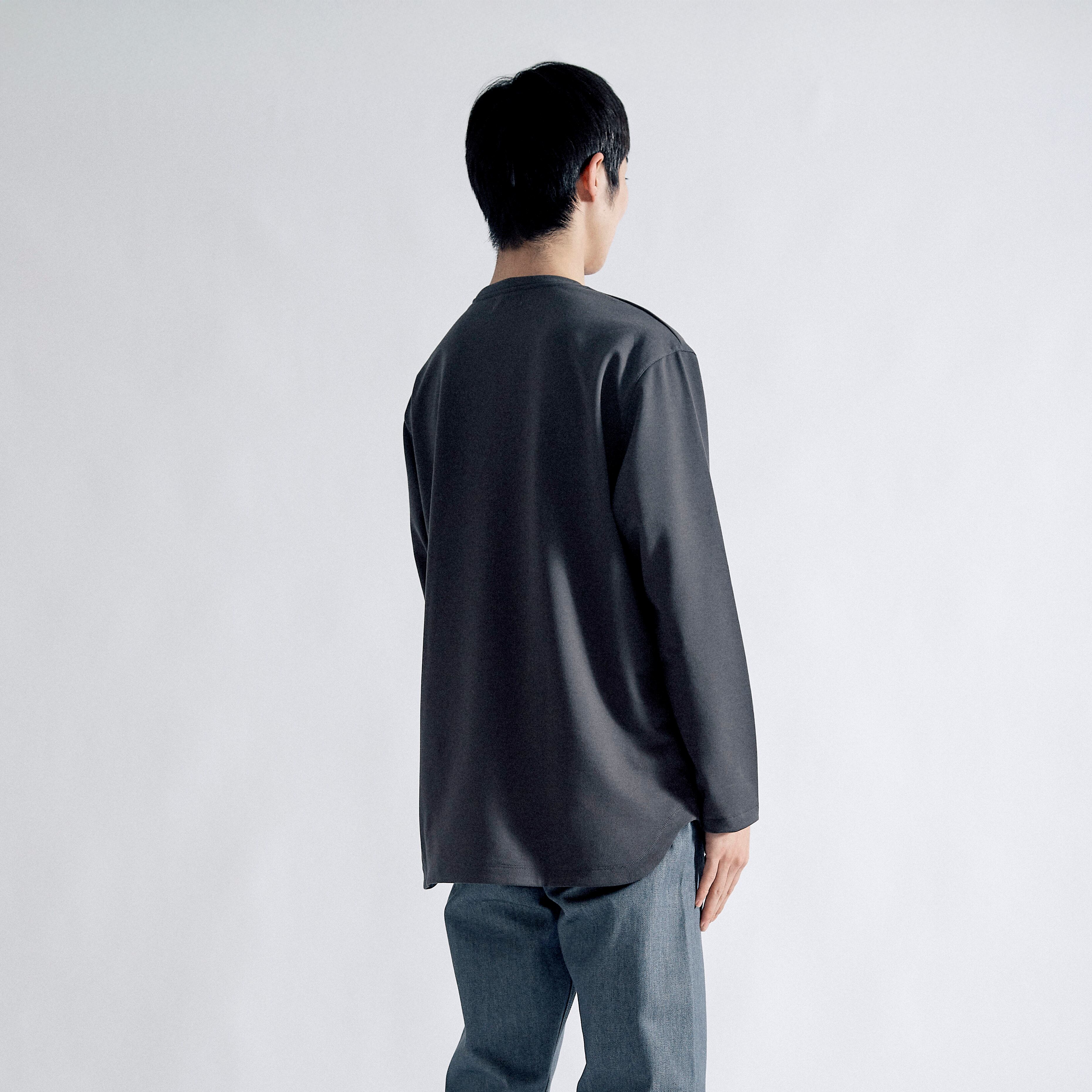 Model:188cm・SIZE4/XL