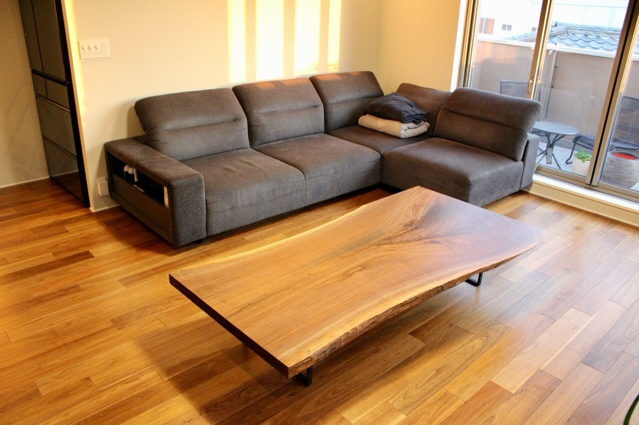 《納品事例》ウォールナット　一枚板