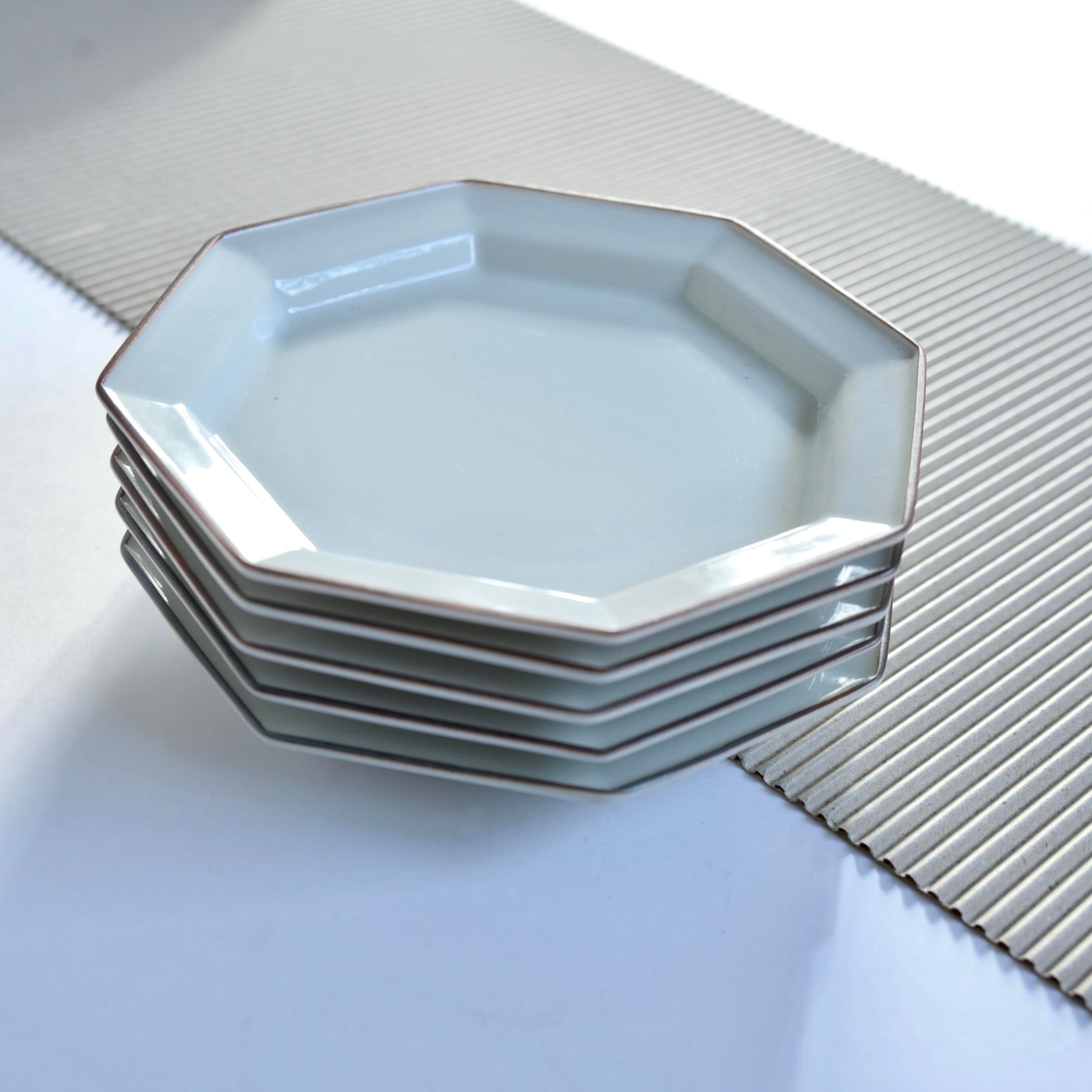 41124】【51111】九谷の白 八角形の平皿 / Kutani White Octagonal