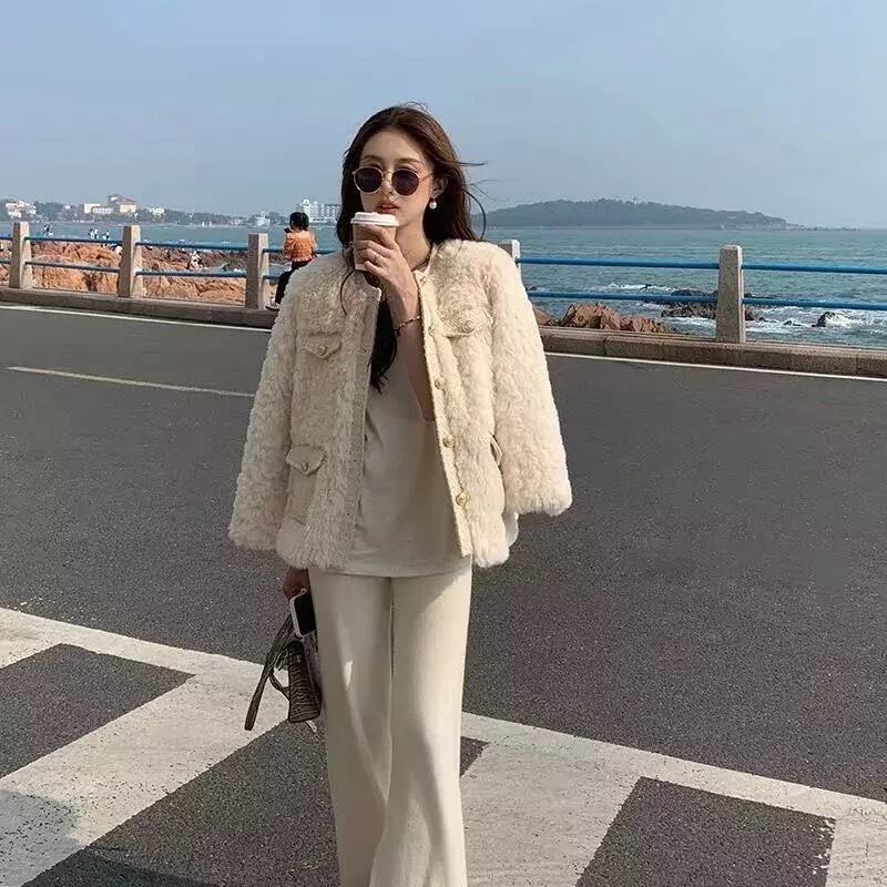 カジュアル、綺麗めデイリーにさらっとこなれ感をプラス♡