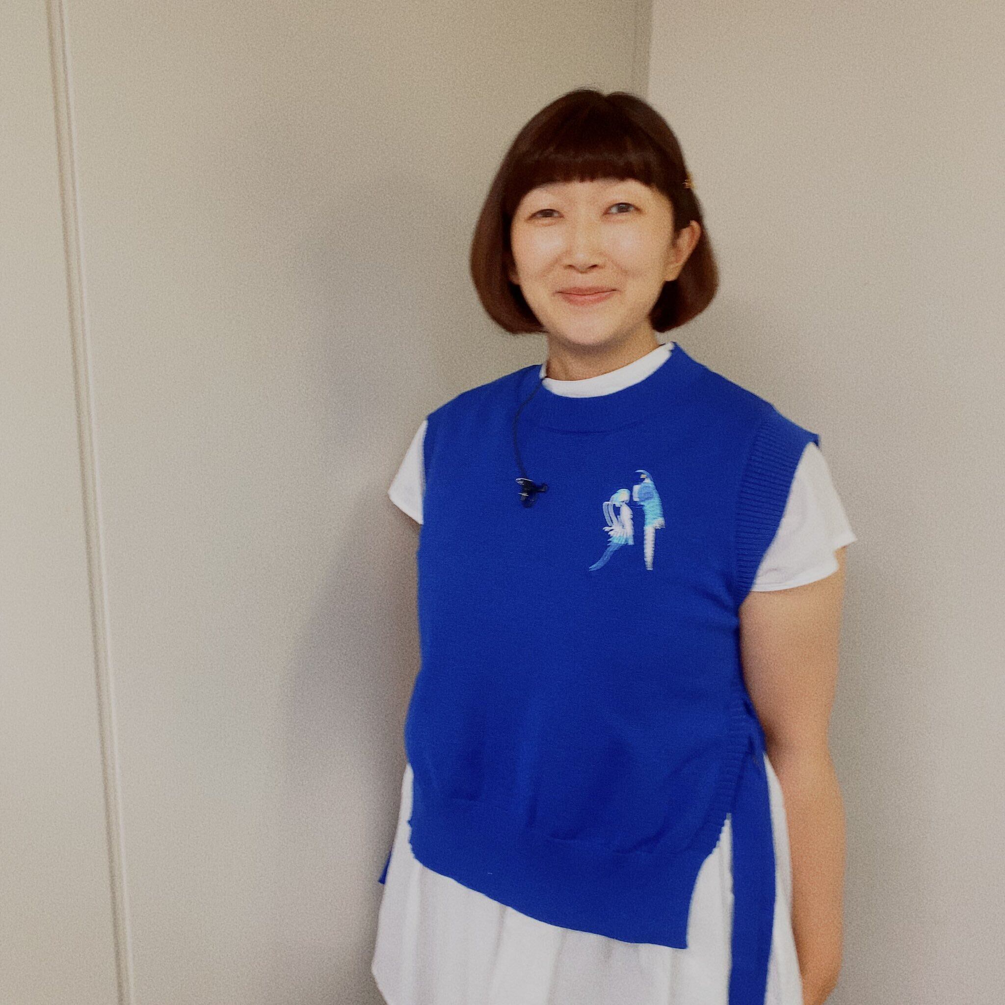 たんぽぽの川村エミコさんにご着用いただきました🐦️