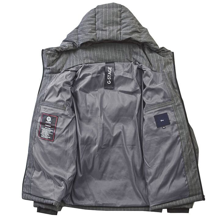 裏側　裏側にも内ポケット