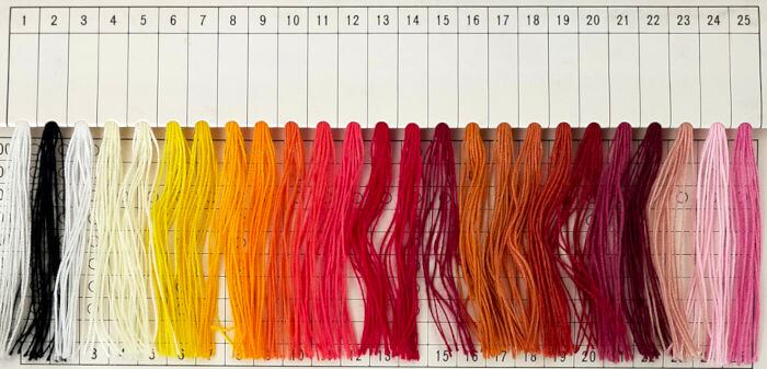 在庫限り＞日本橋ビニロン#30／1000m巻【色番1～25】 | ししゅう糸屋さん