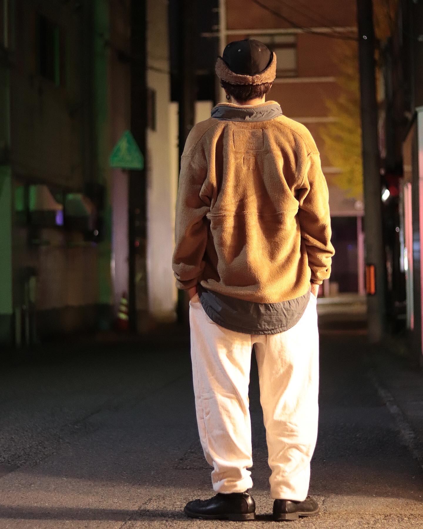 177cm  60kg  02(L)サイズ着用