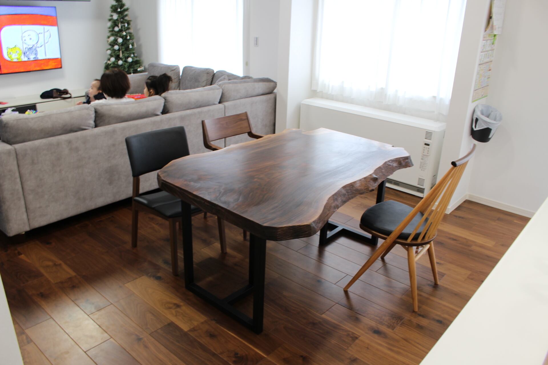 《納品事例》クラロウォールナット 一枚板