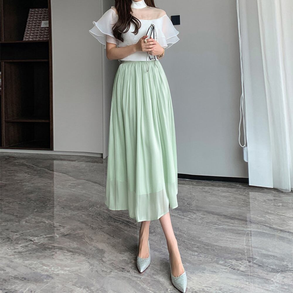 ミントグリーン