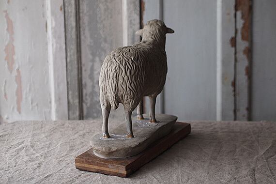 温和な羊のオブジェ-plaster sheep objet | アンティーク.ヴィンテージ