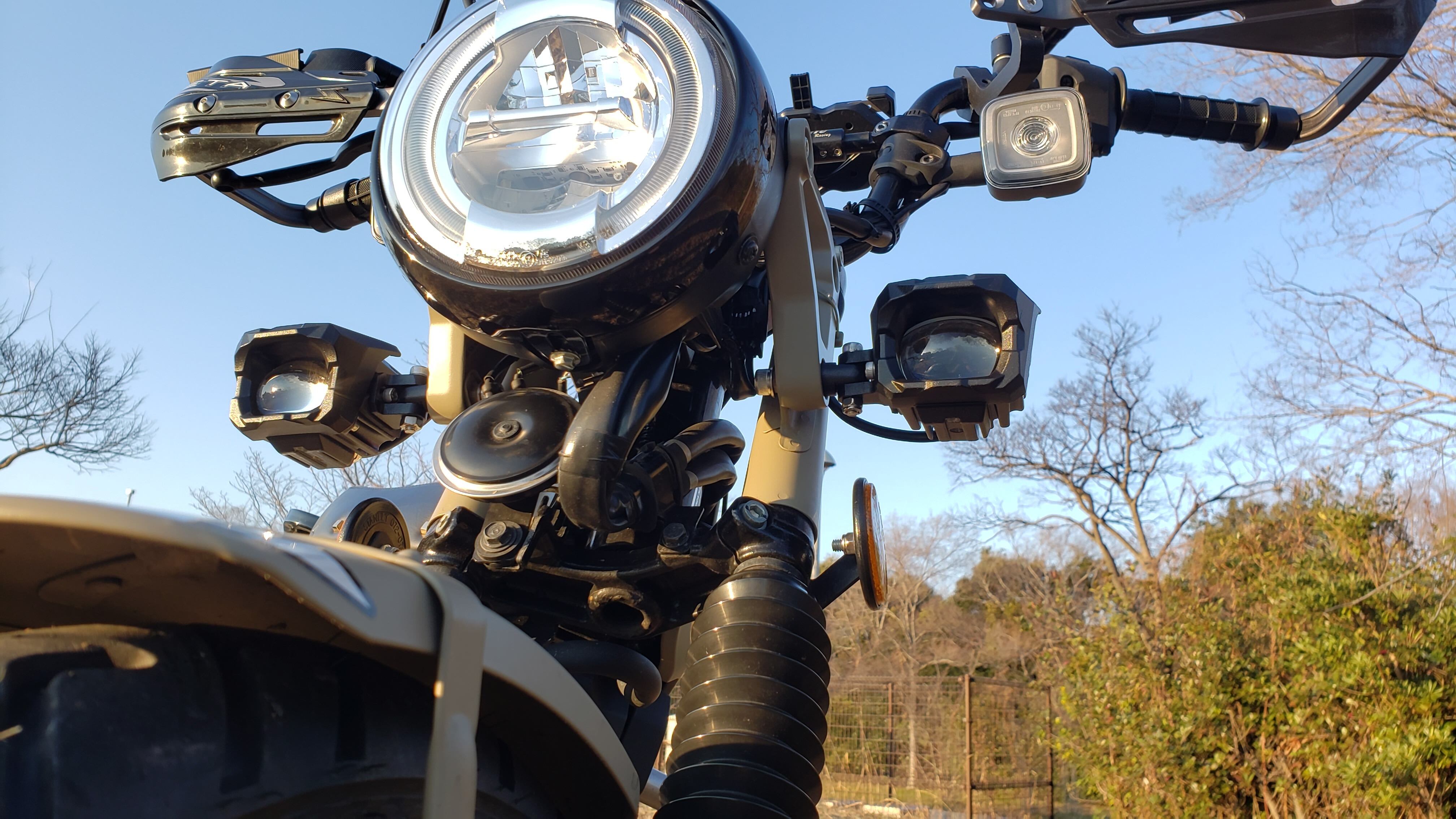 左LEDスイッチエマージェンシー＆パッシング3パターン切り替え