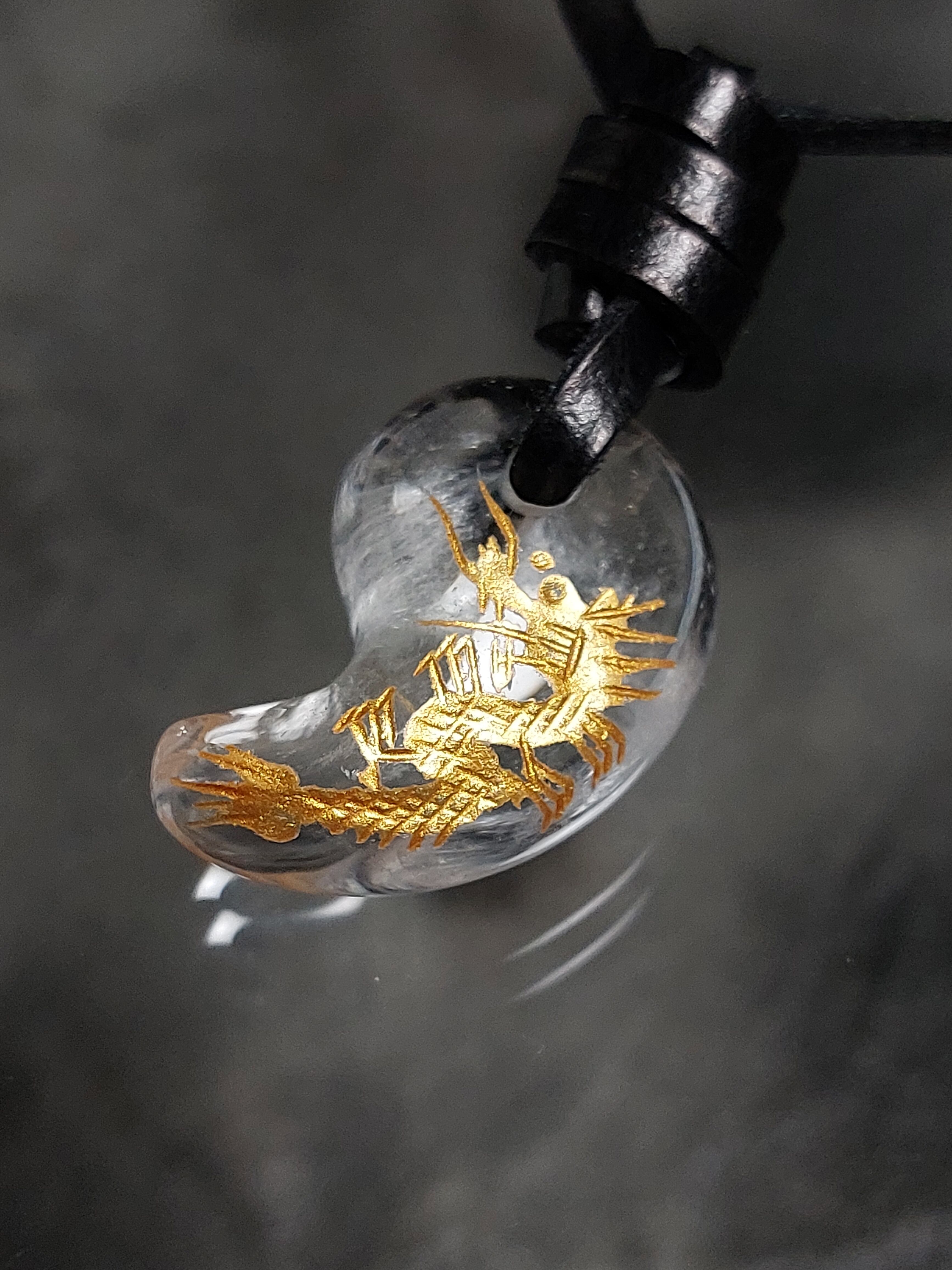 【勾玉】は古代から伝わる伝統のお守りです。